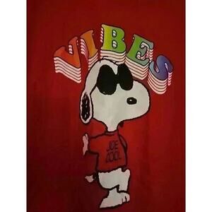 Snoopy Vibes T Shirt Size 2XL Peanuts Cartoon Red Short Sleeve Cotton NWT CR6